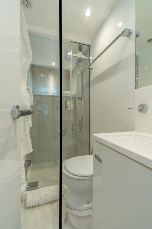 Slide: The Image of Princess 85 Kaos - Crew - 27