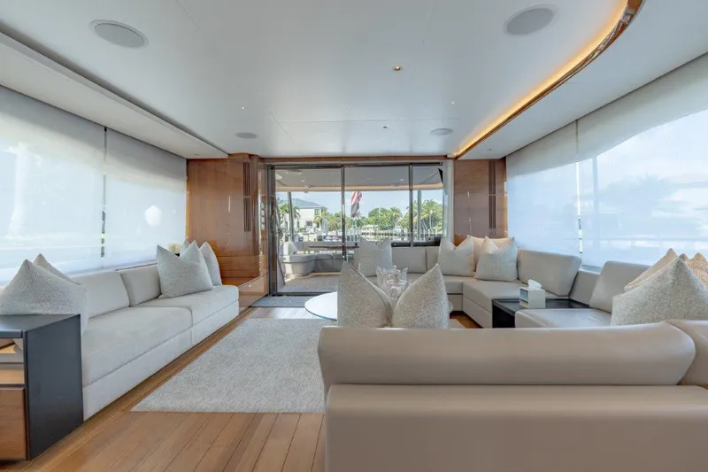 Slide: The Image of Princess 85 Kaos - Salon - 7