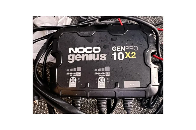 Slide: The Image of NOCO Genius GENPRO 10X2 battery charger on Shamrock 260 Hardtop, 1989 model. - 26