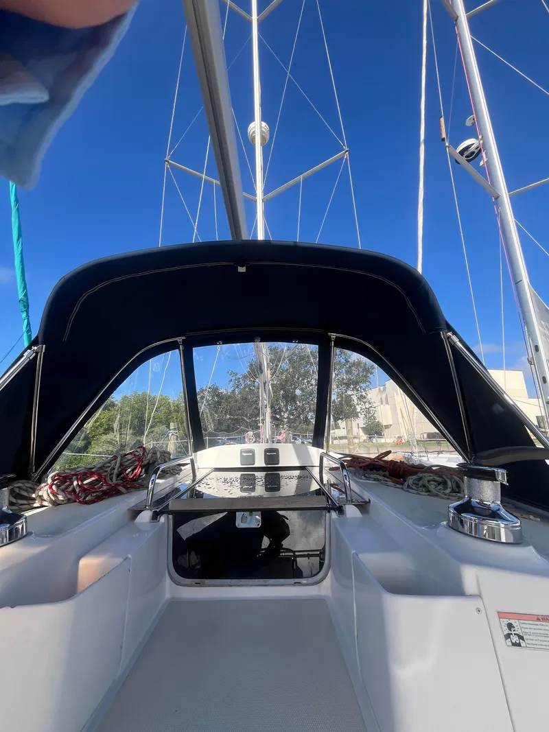 Slide: The Image of Marlow-Hunter 40 2015 - 11