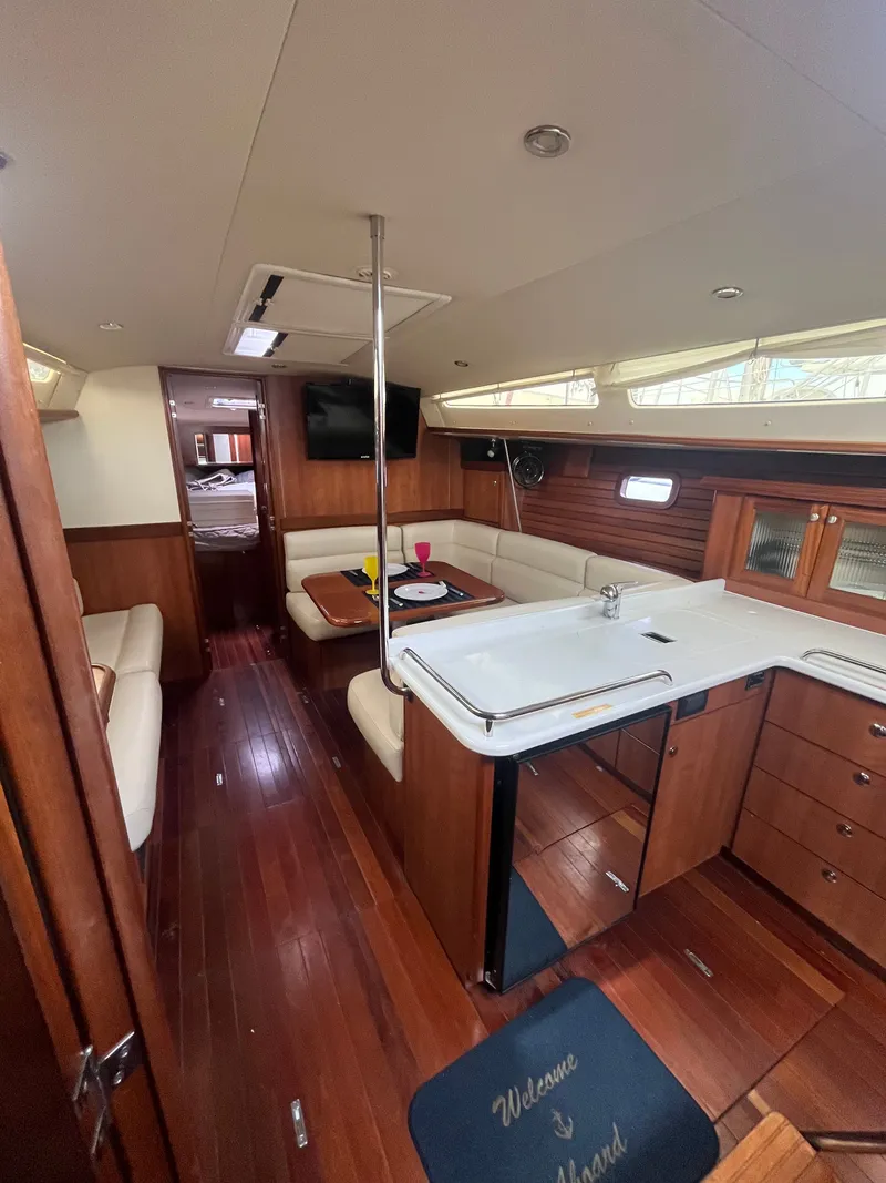 Slide: The Image of Marlow-Hunter 40 2015 - 17