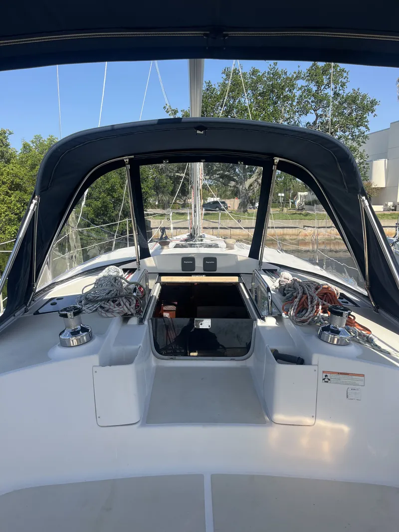 Slide: The Image of Marlow-Hunter 40 2015 - 3