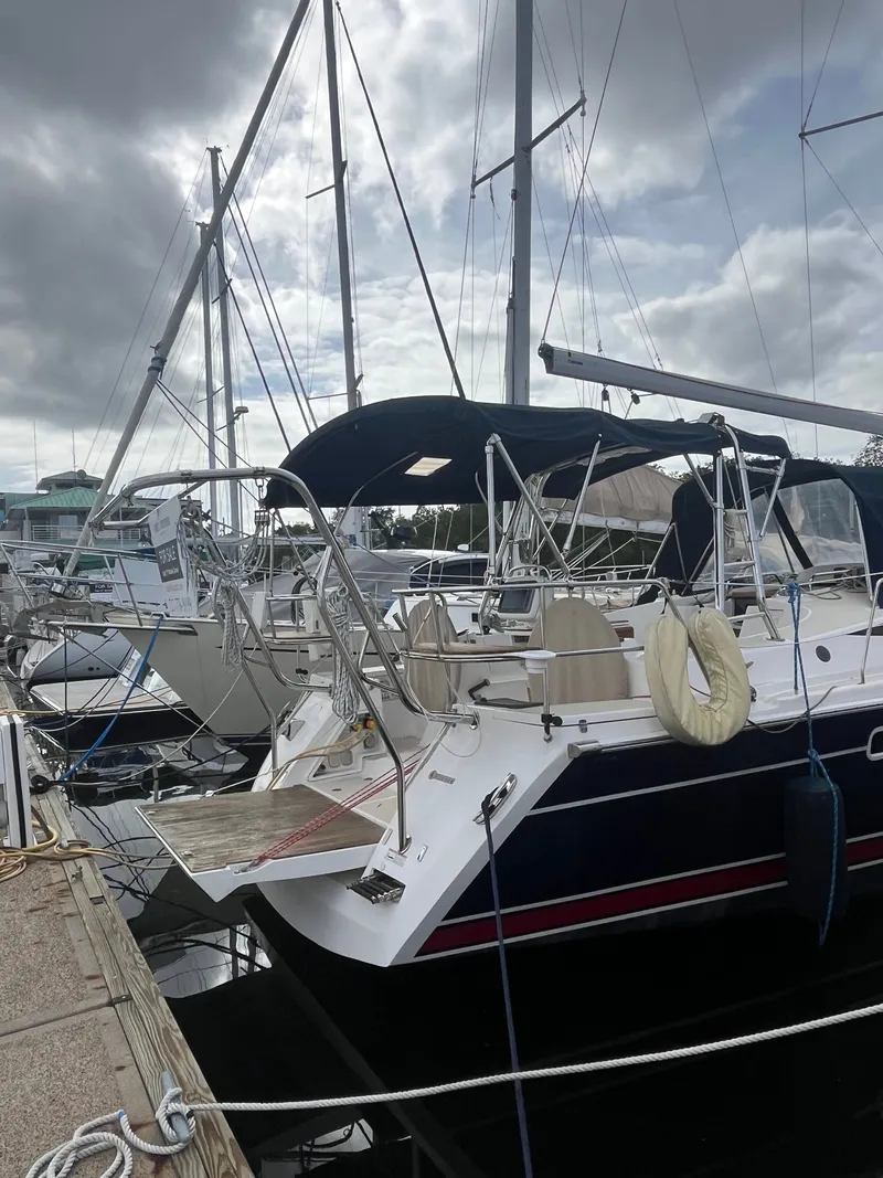 Slide: The Image of Marlow-Hunter 40 2015 - 4