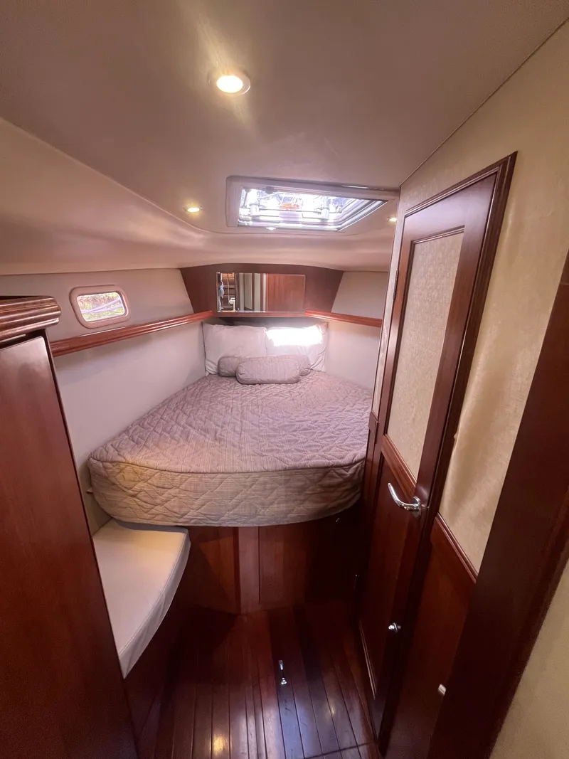 Slide: The Image of Marlow-Hunter 40 2015 - 43