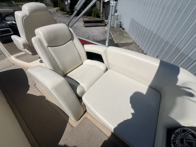 Slide: The Image of Aqua 240 SLR 2015 - 27