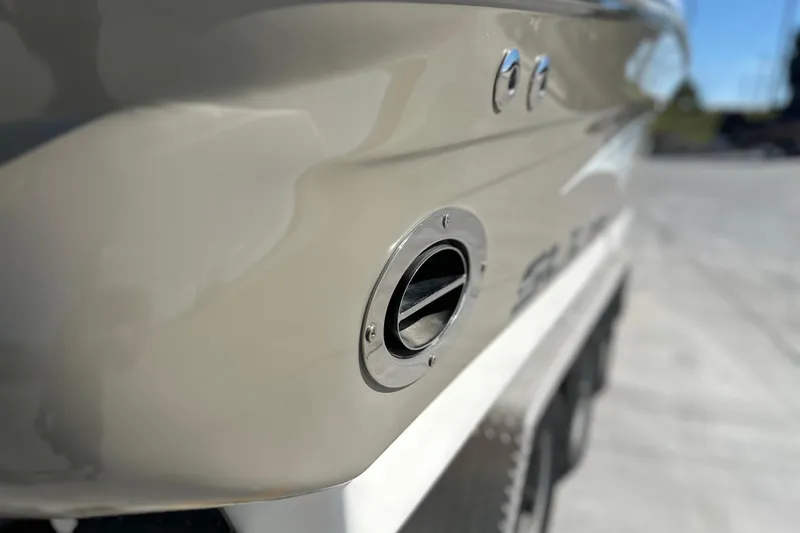 Slide: The Image of Close-up of 2007 Sea Ray 290 SLX boat exhaust detail. - 10