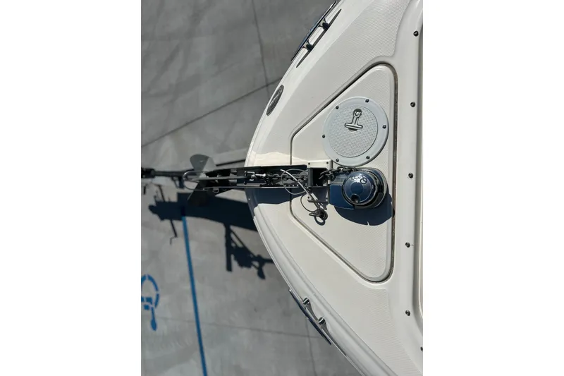 Slide: The Image of Bow of 2007 Sea Ray 290 SLX boat with anchor and winch system. - 55