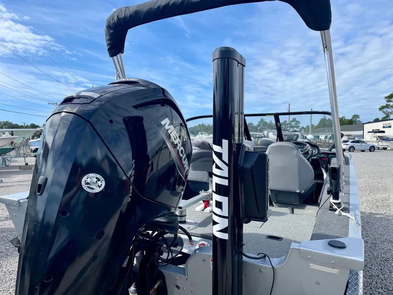 Slide: The Image of Starweld 16 Fusion 2022 - 23