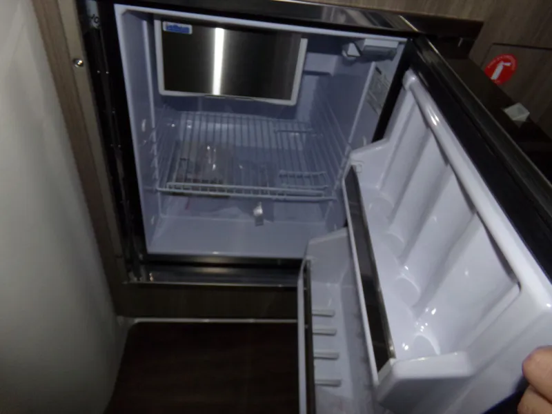 Slide: The Image of Regal 33 Express 2023 - 22