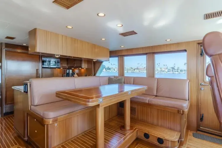 Slide: The Image of 2007 Grand Alaskan Enclosed Bridge Cpmy - Image 17 - 17