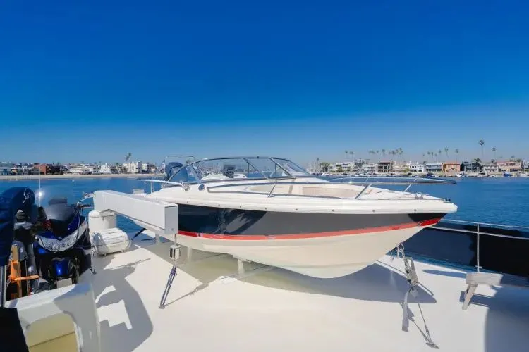 Slide: The Image of 2007 Grand Alaskan Enclosed Bridge Cpmy - Image 23 - 23