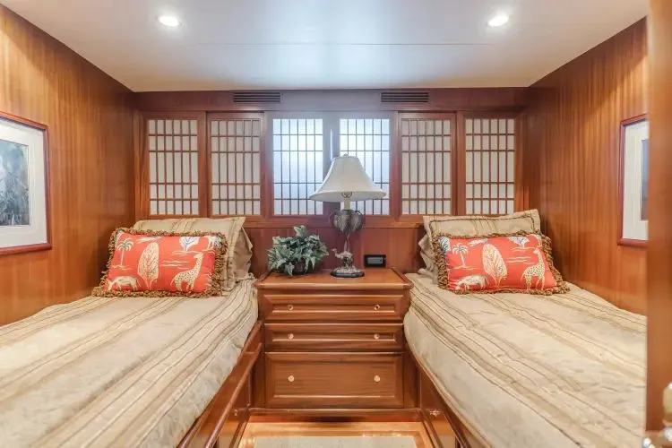 Slide: The Image of 2007 Grand Alaskan Enclosed Bridge Cpmy - Image 30 - 30