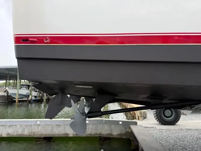 Slide: The Image of 2004 Viking 45 Convertible - Image 39 - 39