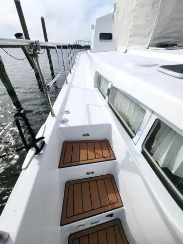 Slide: The Image of 2002 Lagoon 43 Pc - Image 16 - 16