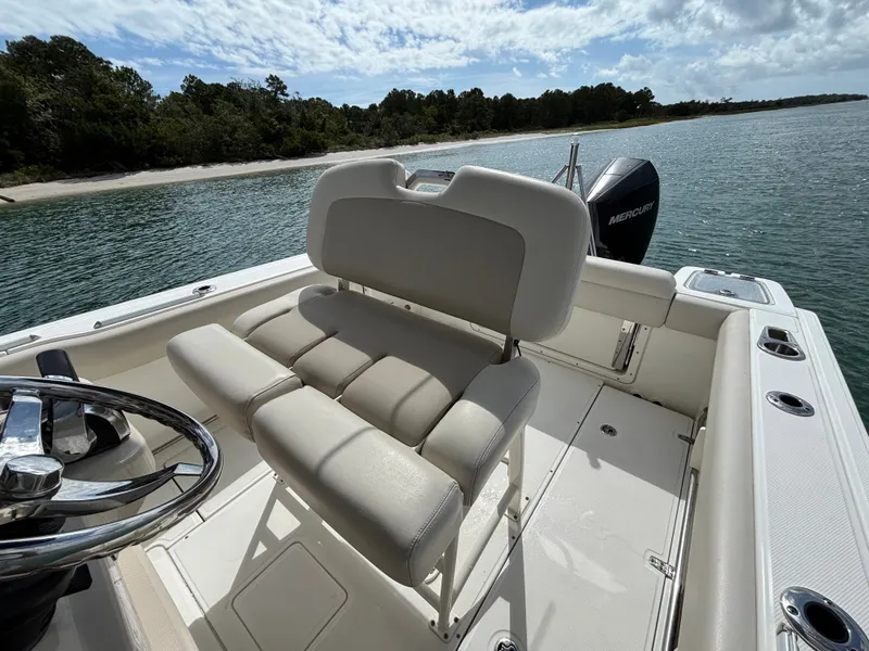 Slide: The Image of Boston Whaler 230 Outrage 2019 - 16