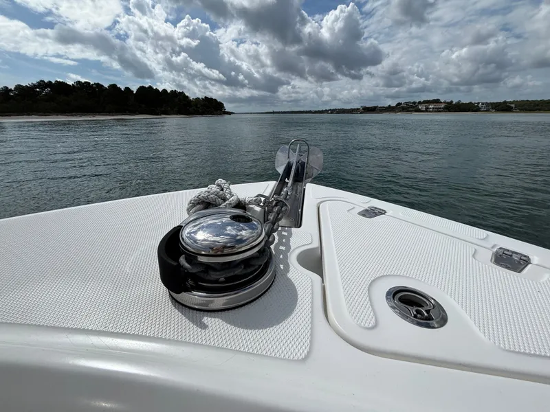 Slide: The Image of Boston Whaler 230 Outrage 2019 - 38