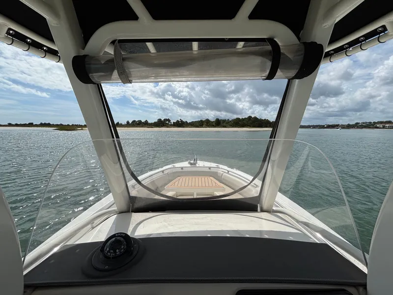 Slide: The Image of Boston Whaler 230 Outrage 2019 - 46