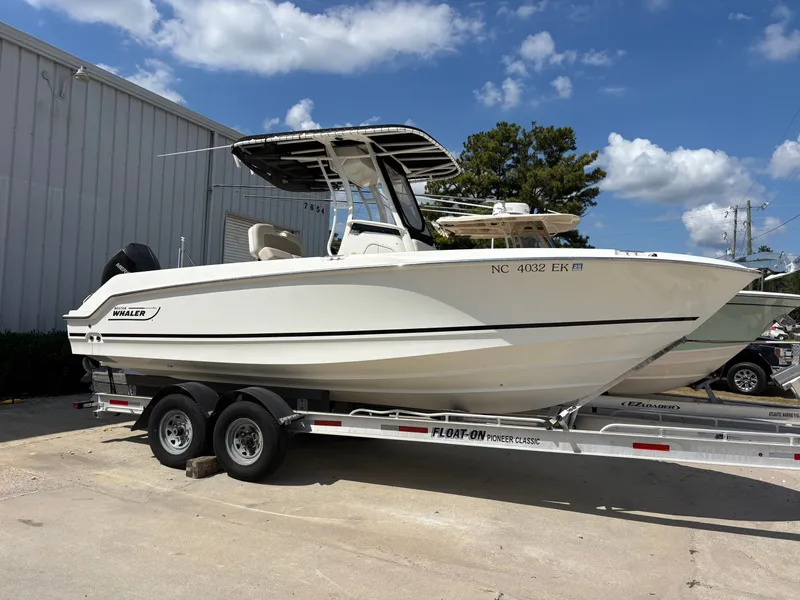 Slide: The Image of Boston Whaler 230 Outrage 2019 - 48