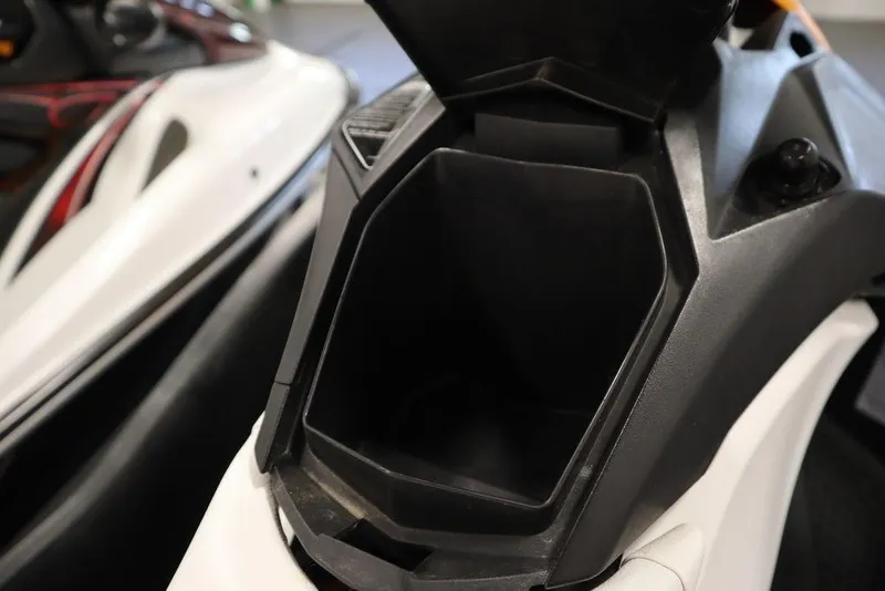 Slide: The Image of 2015 Sea-Doo Spark for 3 storage compartment, close-up view. - 32