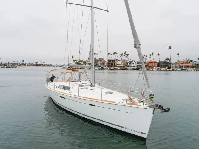 Slide: The Image of 2009 Beneteau Oceanis 49 - Image 11 - 11