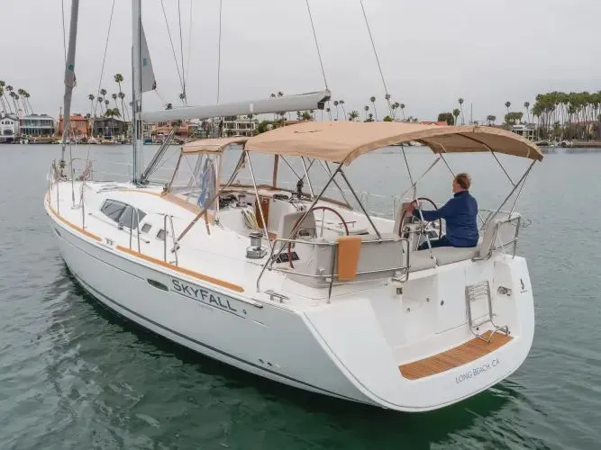 Slide: The Image of 2009 Beneteau Oceanis 49 - Image 16 - 16