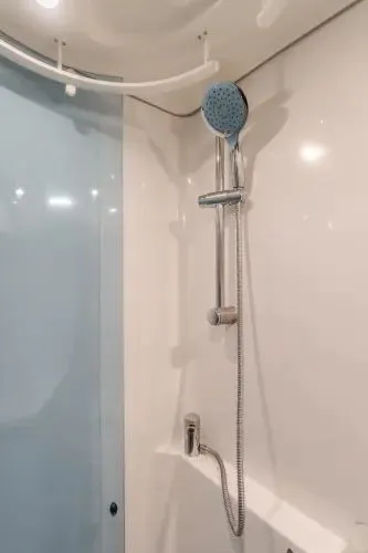 Slide: The Image of 2009 Beneteau Oceanis 49 - Image 31 - 31