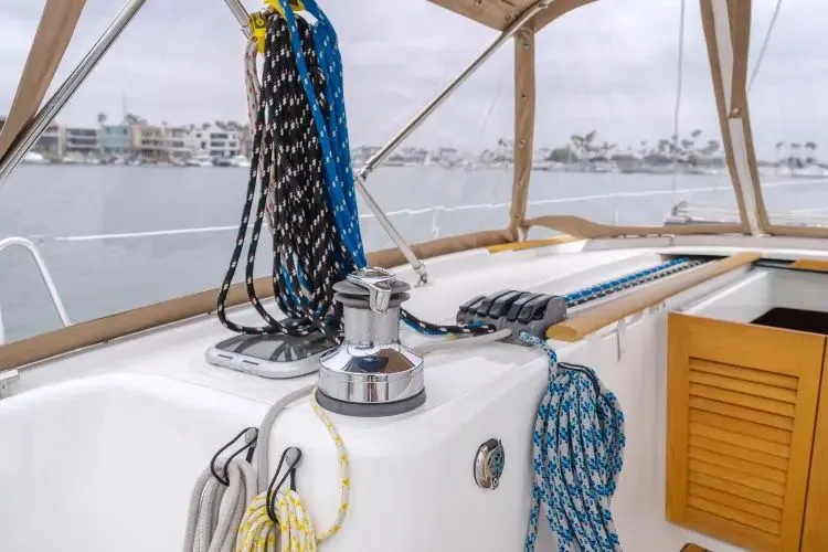 Slide: The Image of 2009 Beneteau Oceanis 49 - Image 47 - 47