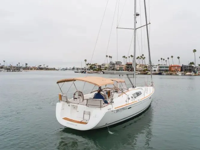 Slide: The Image of 2009 Beneteau Oceanis 49 - Image 8 - 8