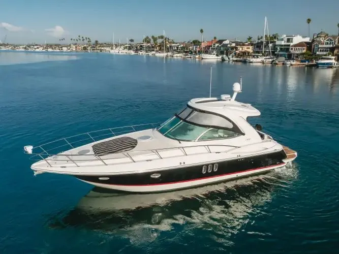 Slide: The Image of 2006 Cruisers Yachts 420 Express - Image 14 - 14