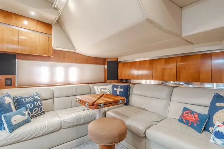 Slide: The Image of 2006 Cruisers Yachts 420 Express - Image 33 - 33