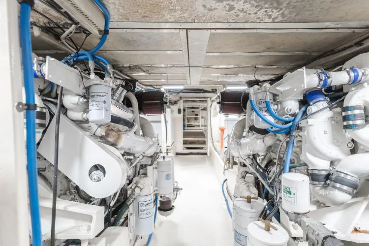 Slide: The Image of 1984 Vic Franck Pilot House - Image 24 - 24