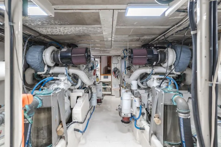 Slide: The Image of 1984 Vic Franck Pilot House - Image 29 - 29