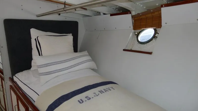 Slide: The Image of 1953 De Vries Lentsch 68 Motoryacht - Image 11 - 11