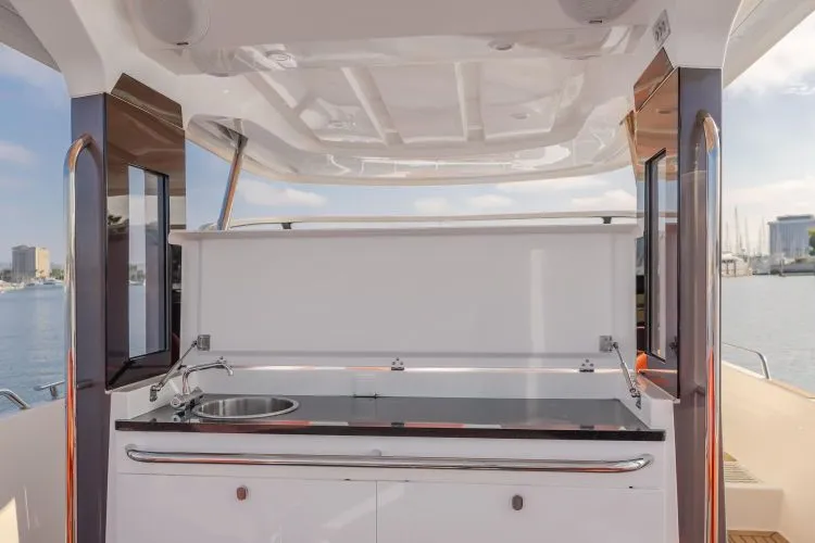 Slide: The Image of 2021 Nimbus T11 - Image 43 - 43