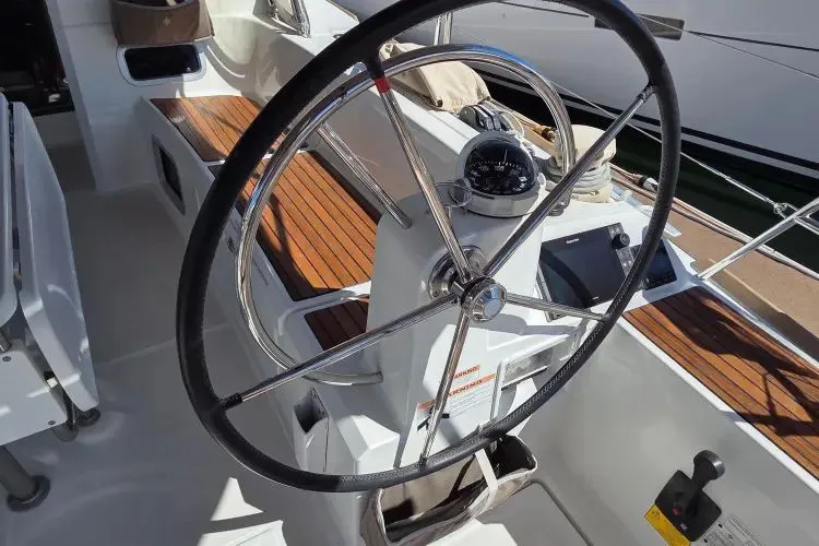 Slide: The Image of 2018 Jeanneau Sun Odyssey 479 - Image 17 - 17