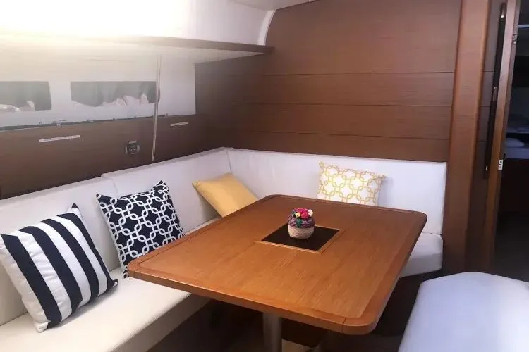 Slide: The Image of 2018 Jeanneau Sun Odyssey 479 - Image 24 - 24