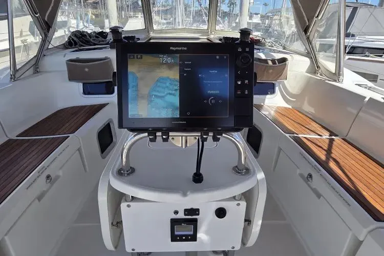 Slide: The Image of 2018 Jeanneau Sun Odyssey 479 - Image 3 - 3