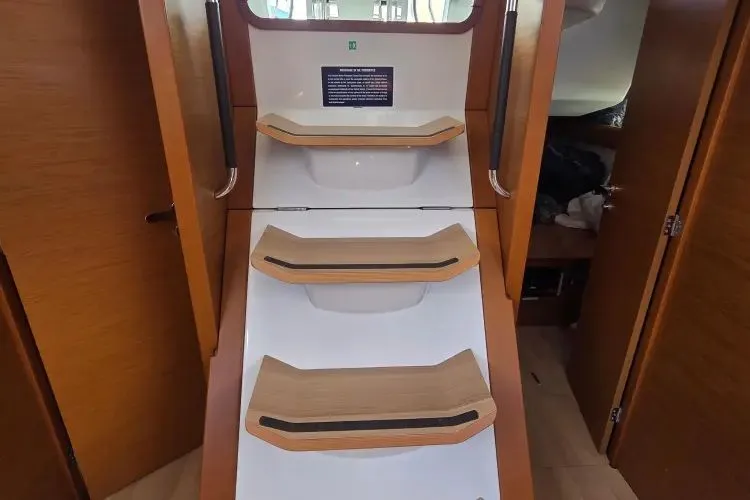 Slide: The Image of 2018 Jeanneau Sun Odyssey 479 - Image 30 - 30