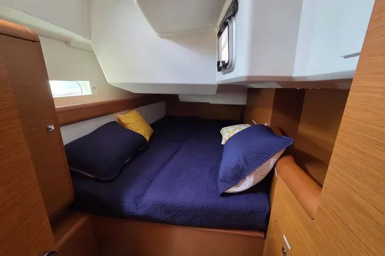 Slide: The Image of 2018 Jeanneau Sun Odyssey 479 - Image 34 - 34