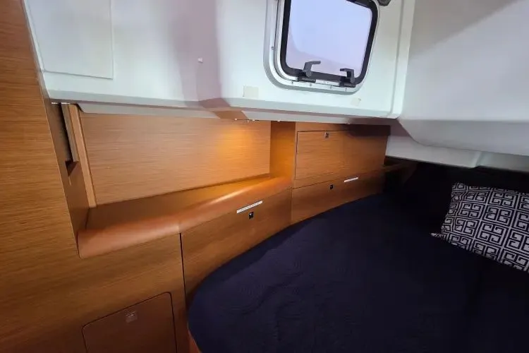 Slide: The Image of 2018 Jeanneau Sun Odyssey 479 - Image 36 - 36