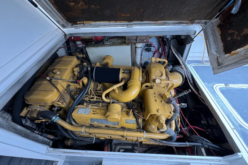 Slide: The Image of Blackfin 33 Sportfish 1993 - 57