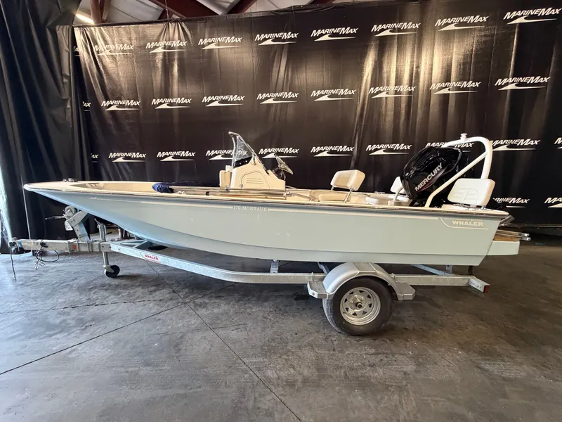 Slide: The Image of Boston Whaler 170 Montauk 2026 - 0
