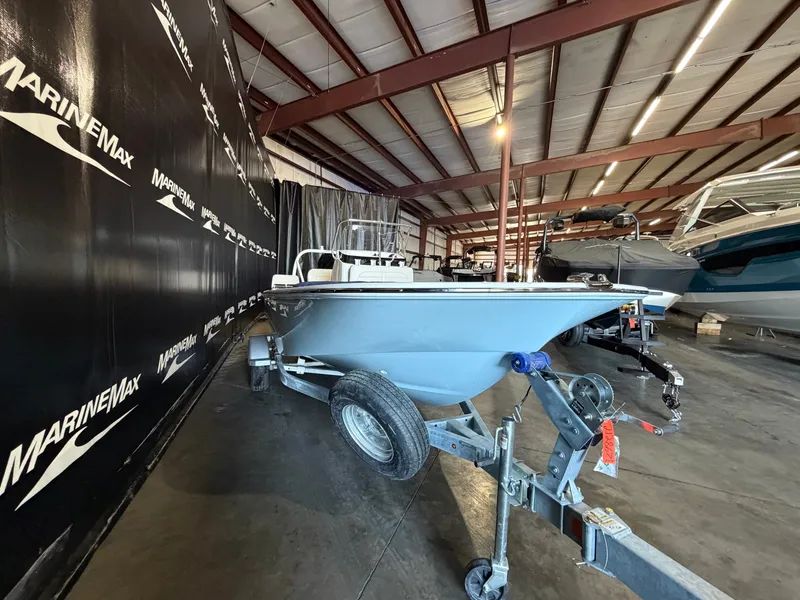 Slide: The Image of Boston Whaler 170 Montauk 2026 - 1