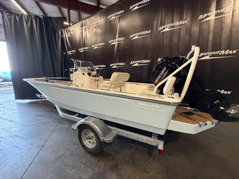 Slide: The Image of Boston Whaler 170 Montauk 2026 - 4