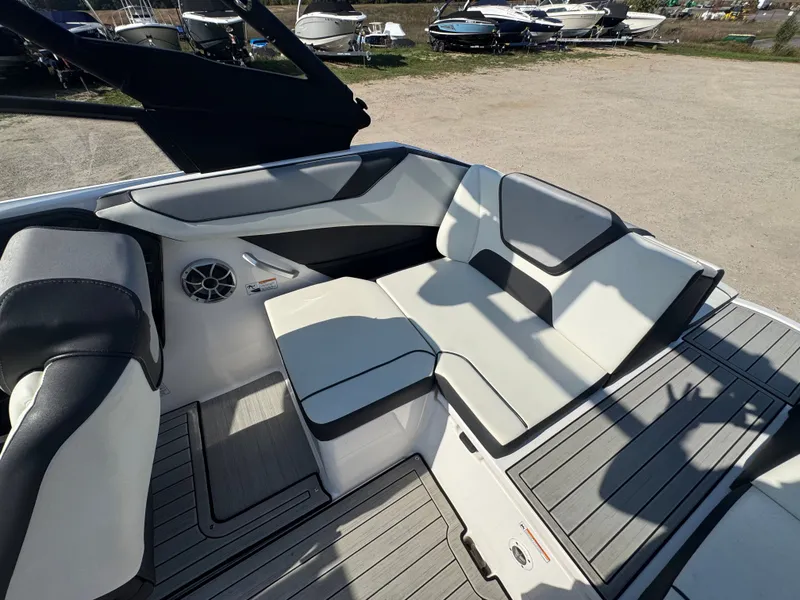 Slide: The Image of Yamaha 222SD 2023 - 12