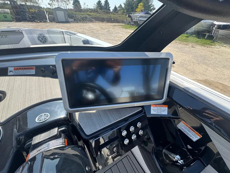 Slide: The Image of Yamaha 222SD 2023 - 20