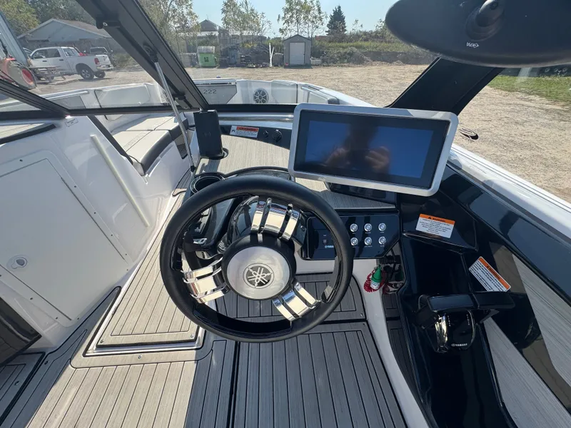 Slide: The Image of Yamaha 222SD 2023 - 22