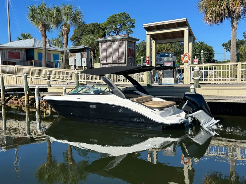 Slide: The Image of Sea Ray SLX 260 Outboard 2026 - 2