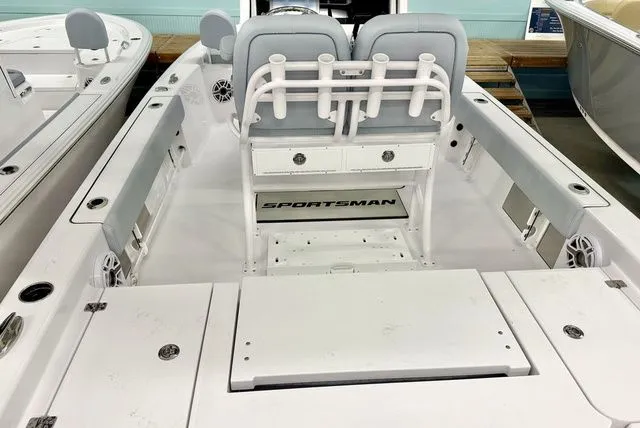 Slide: The Image of Sportsman Masters 227 Bay Boat 2026 - 4