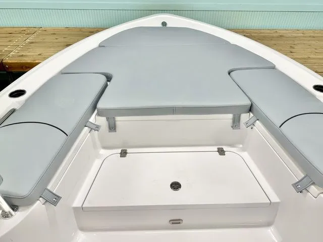 Slide: The Image of Sportsman Masters 227 Bay Boat 2026 - 8